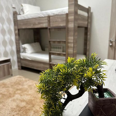 Tarlan Hotel Актау Экстерьер фото
