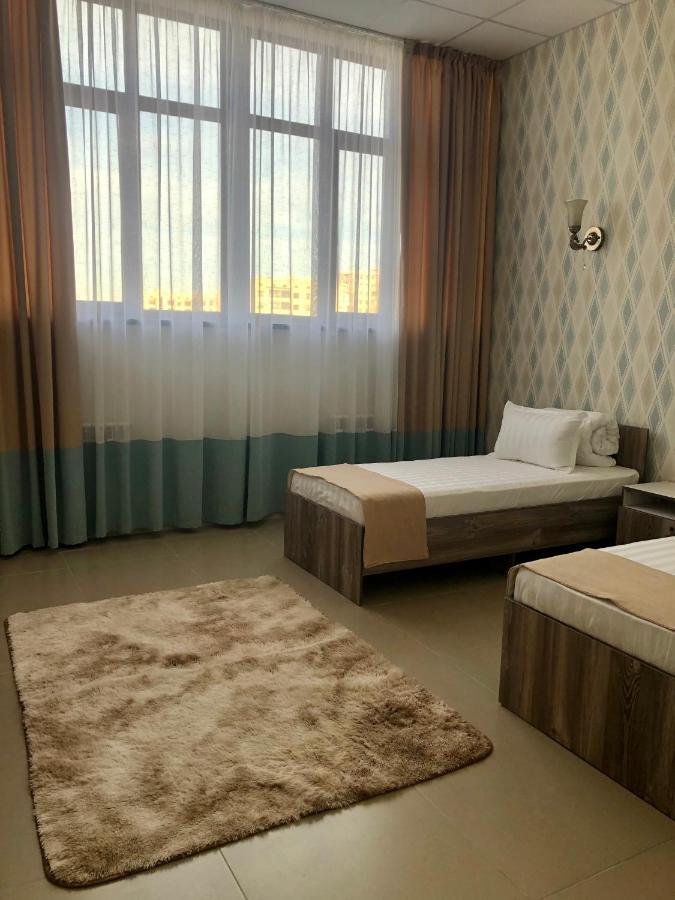 Tarlan Hotel Актау Экстерьер фото