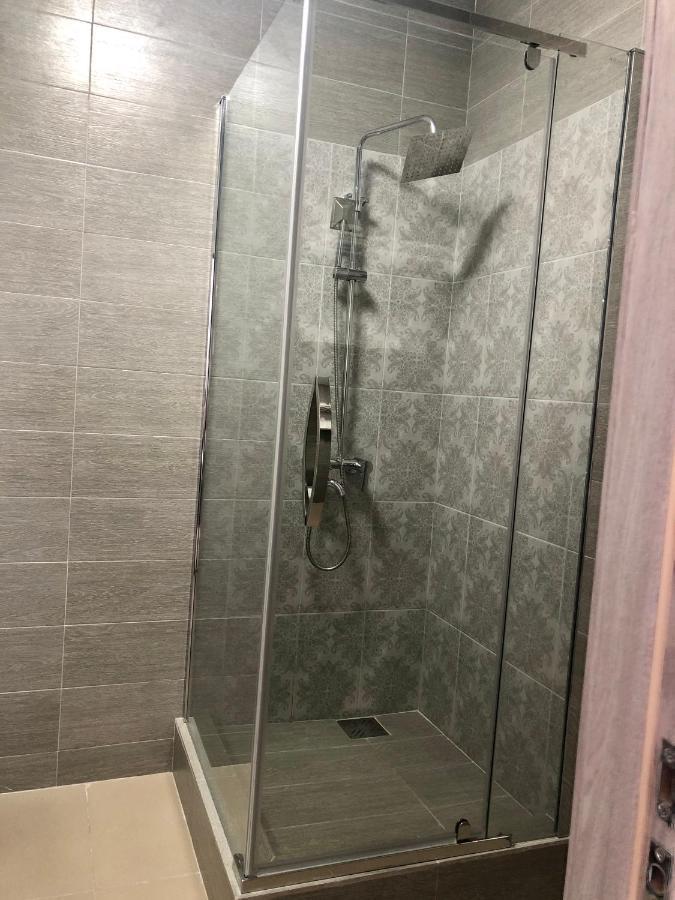 Tarlan Hotel Актау Экстерьер фото