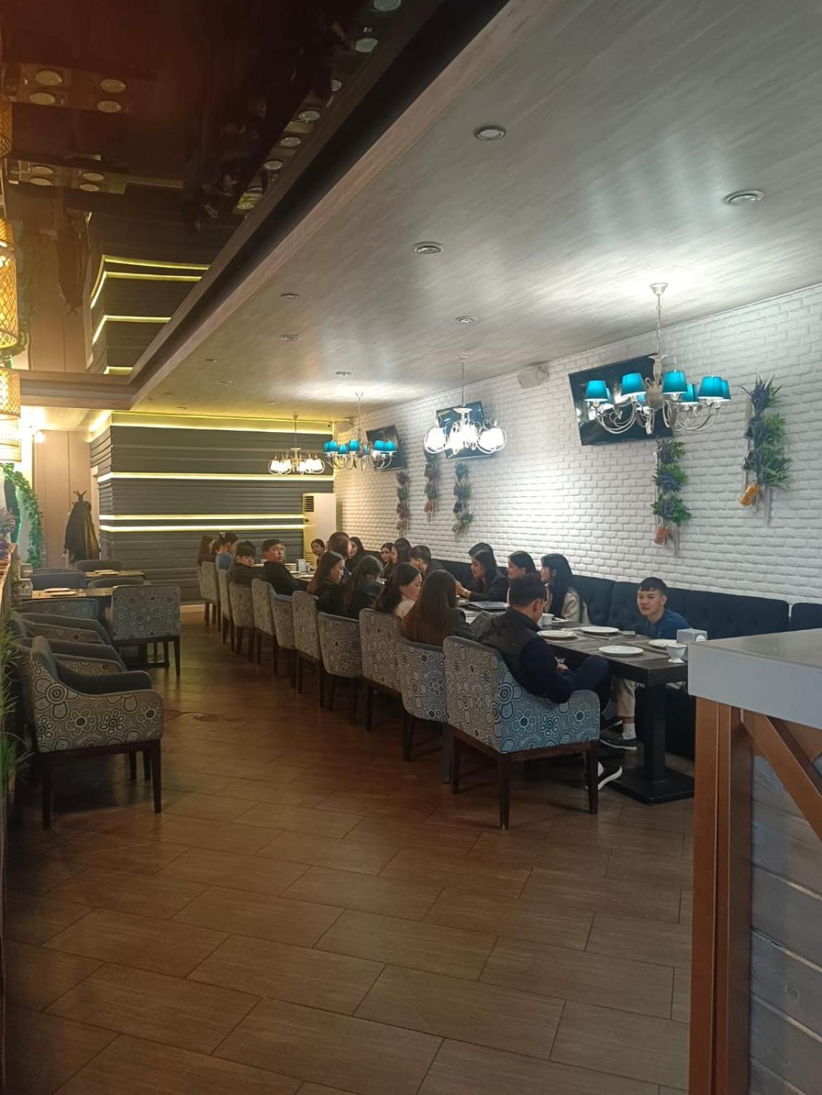 Tarlan Hotel Актау Экстерьер фото